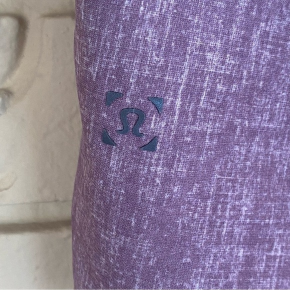 Lululemon Men's Size Small S THE Short 11” Liner Cherry Cola Athletic Pockets - Picture 4 of 7